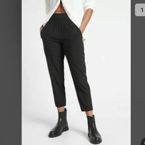 ATHLETA Nolita Slim Tapered Crop Pant